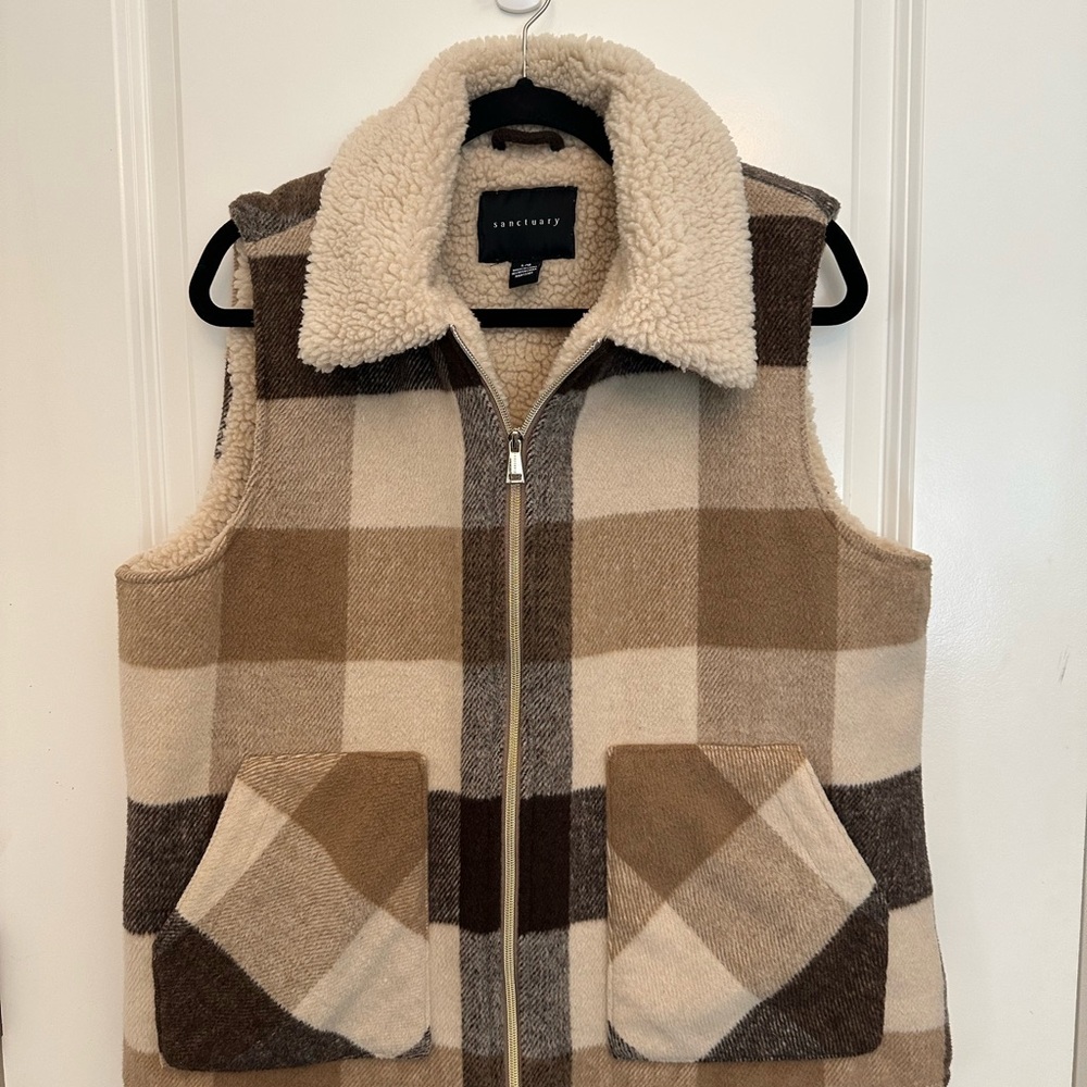 Women’s Sanctuary Plaid Sherpa-Lined Zip Vest in Brown and Cream NWOT